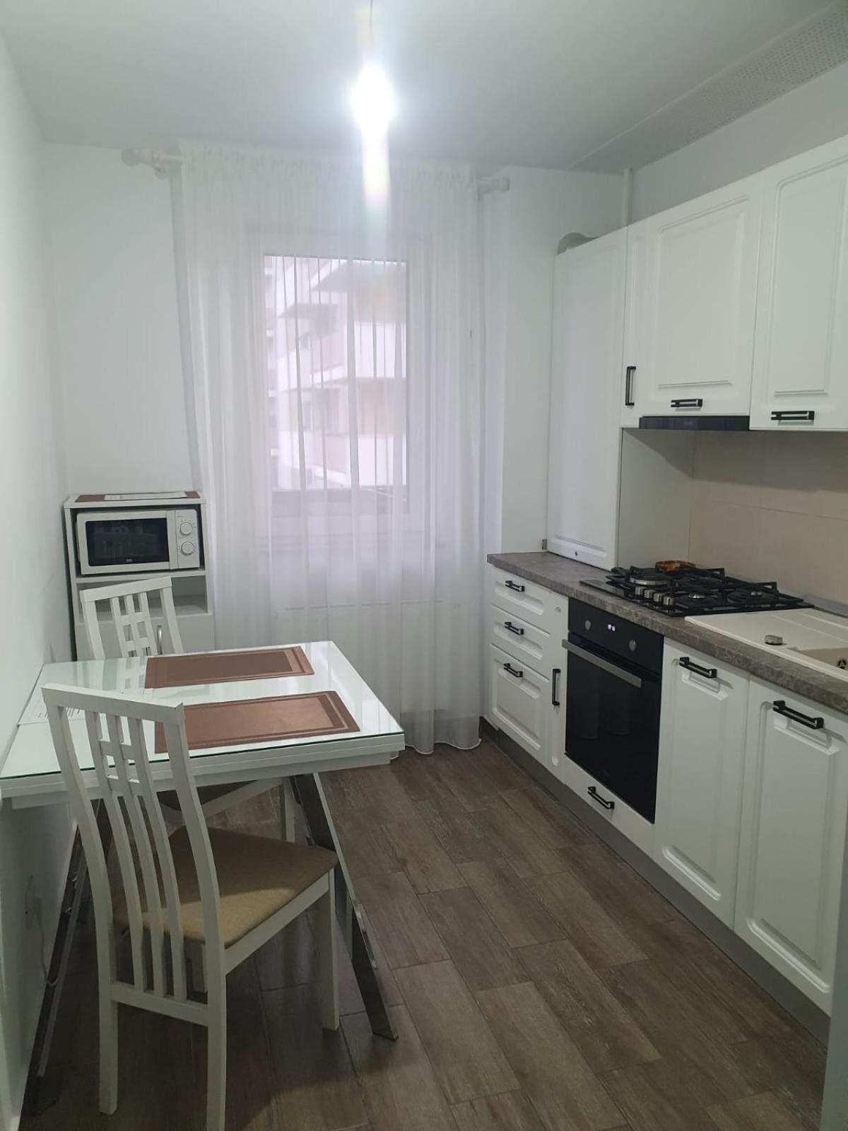Wonderful Apartment Braşov Exterior foto